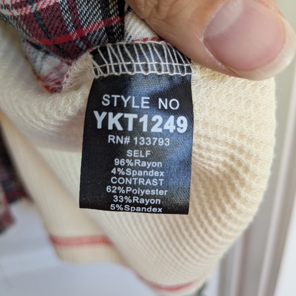 POL The Climb Around Neck Top Size  Small - Picture 9 of 12